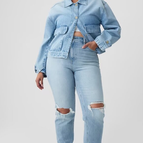 GAP WOMEN'S MEDIUM JEAN JACKET WITH BUTTONS AND FRONT POCKETS - Picture 1 of 7